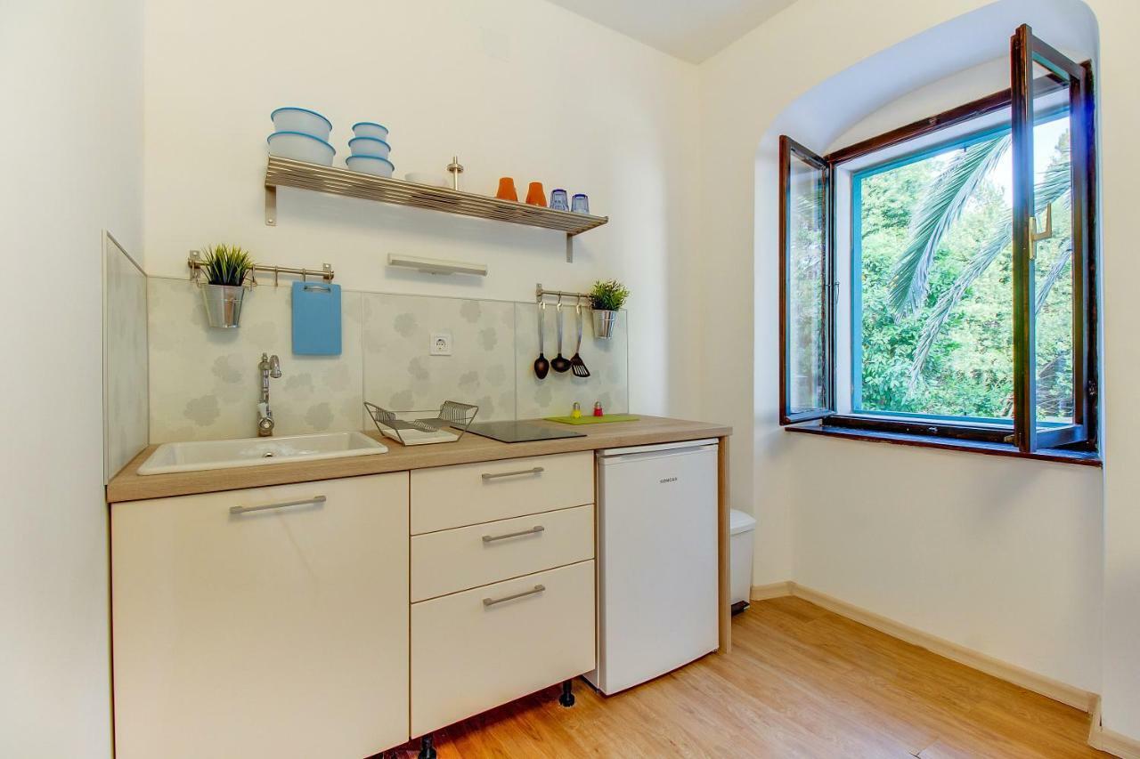 Appartamento Bigblue House Lussingrande Esterno foto