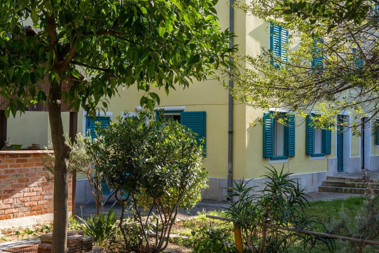 Appartamento Bigblue House Lussingrande Esterno foto